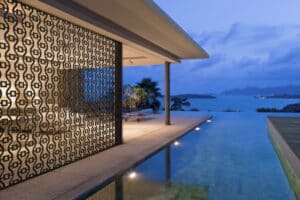 Tableaux Screen Poolside